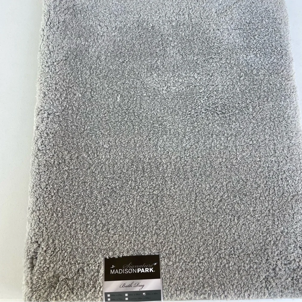 Madison Park Signature Marshmallow Bathroom Rug 24